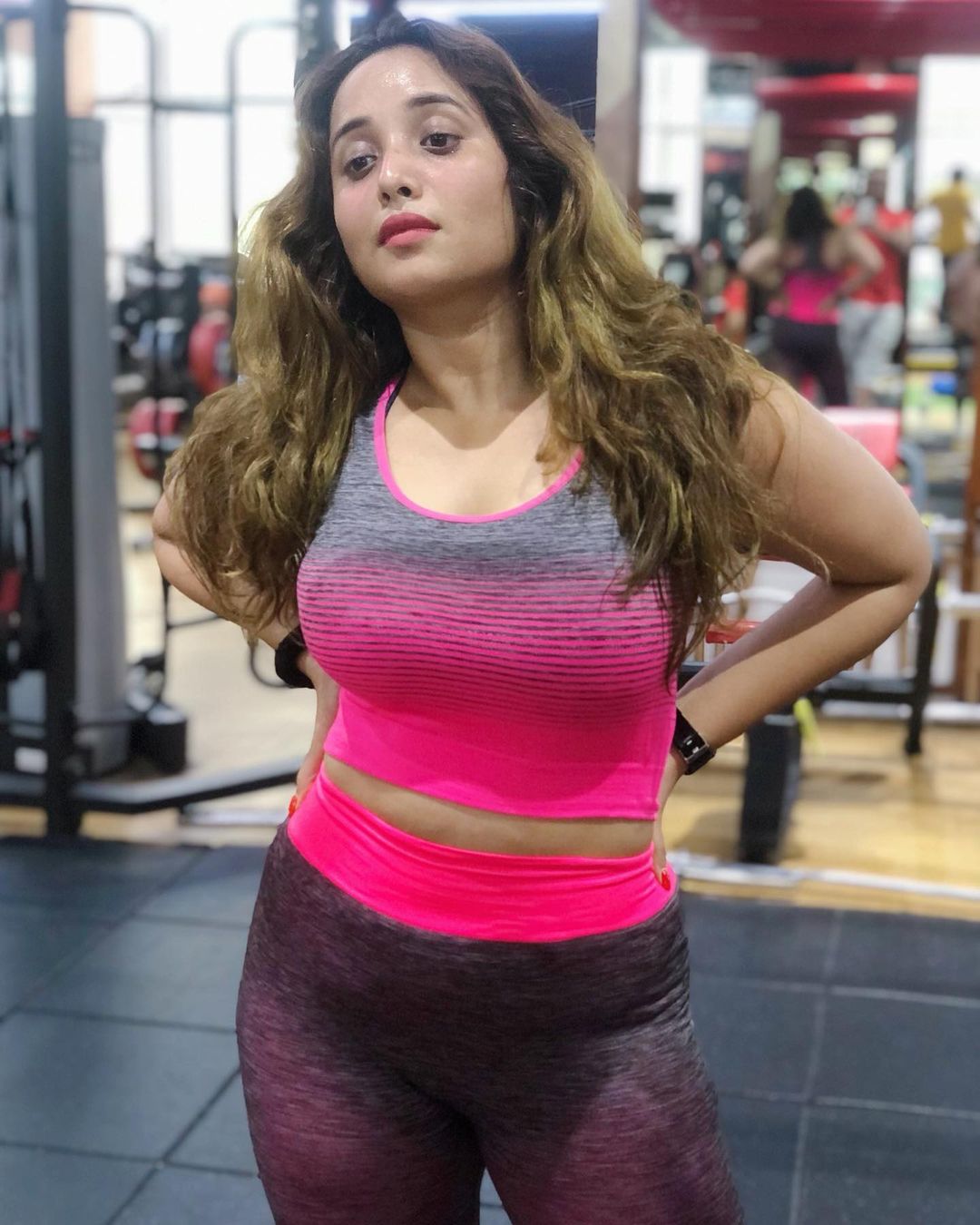 Rani Chatterjee Ka Xxx Video - Rani Chatterjee shared hotness photos on social media